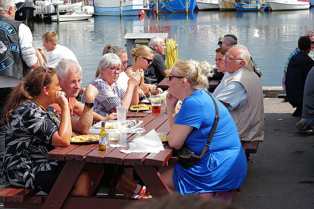 Frokost i solen