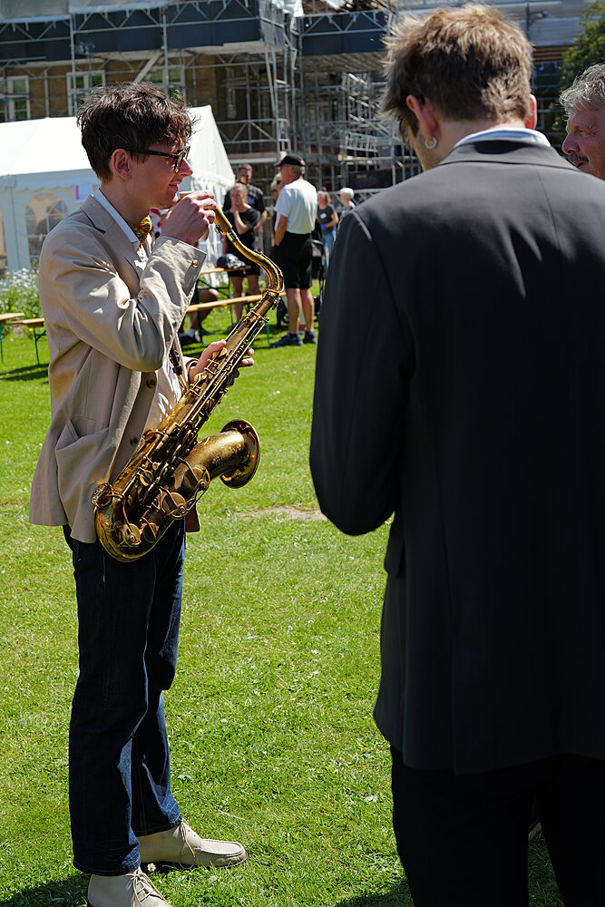 Musiker med saxofon