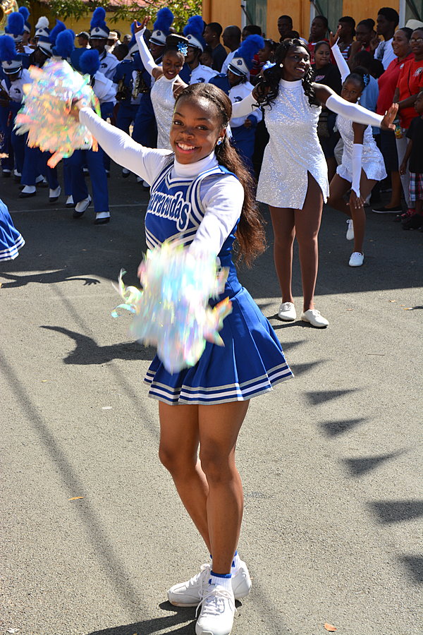 Glad cheerleader