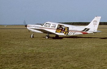 Piper Six - Skånes Faldskärmsklub Rinkaby