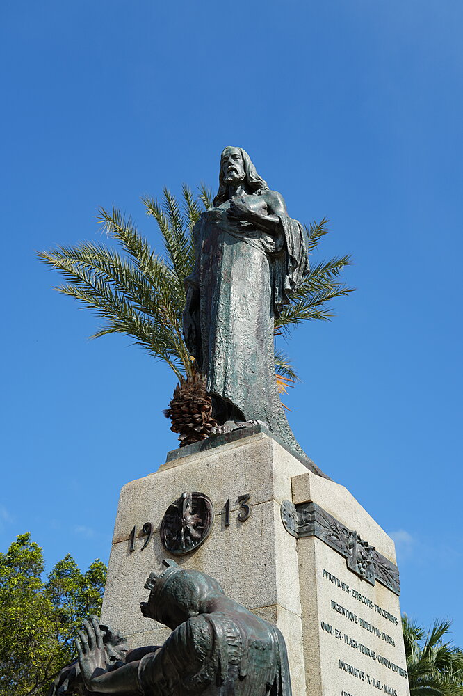 Monument 1913